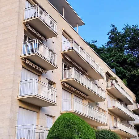 Aux Portes De Paris / Bord De Marne ブリ・シュル・マルヌ